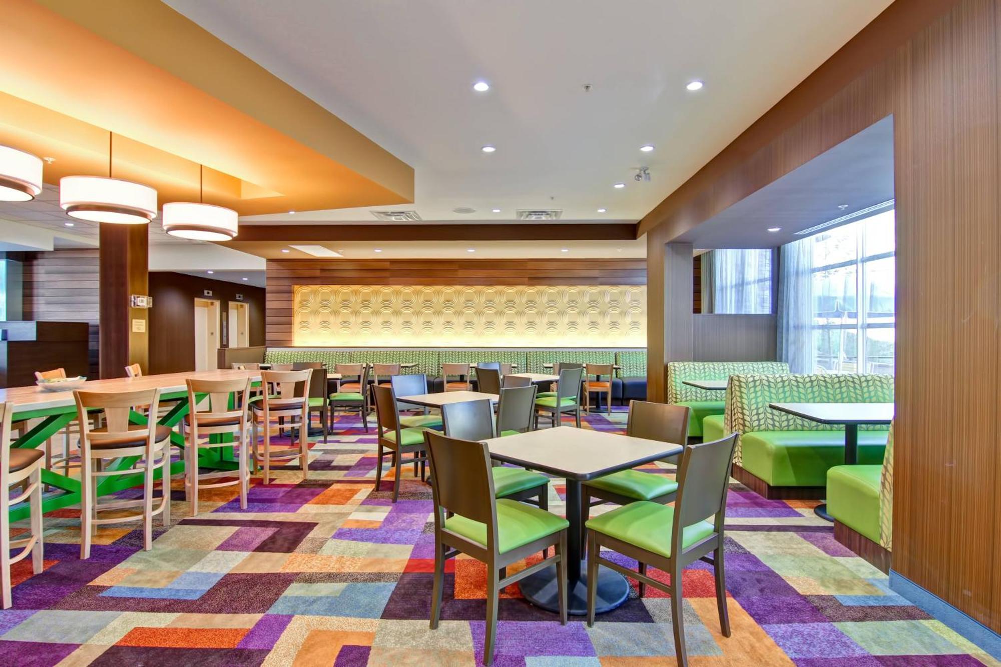 Fairfield Inn & Suites By Marriott Kamloops Eksteriør bilde