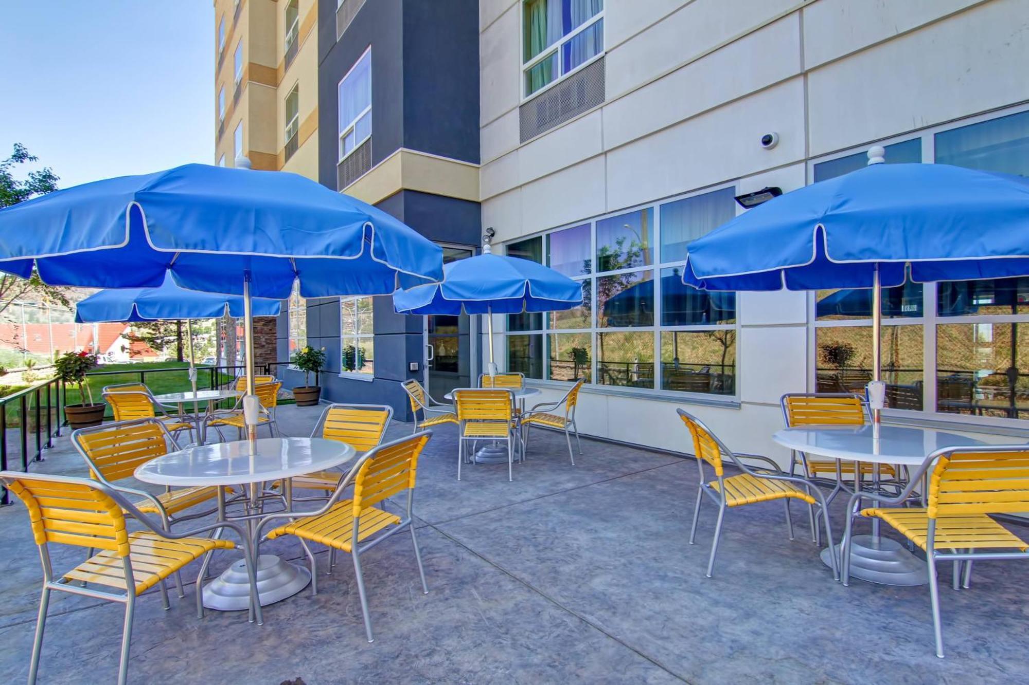 Fairfield Inn & Suites By Marriott Kamloops Eksteriør bilde